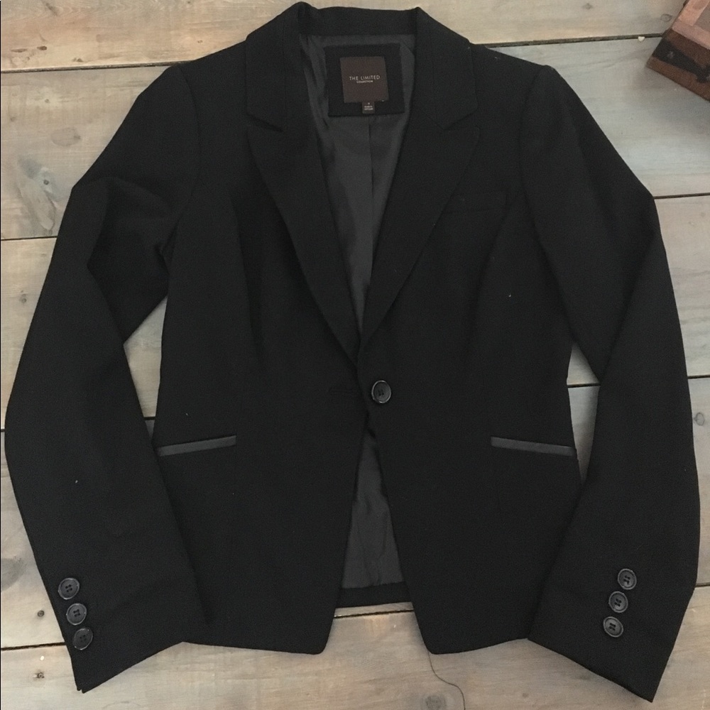 Black Blazer